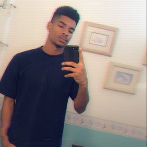 Meet your Posher, Jonathan